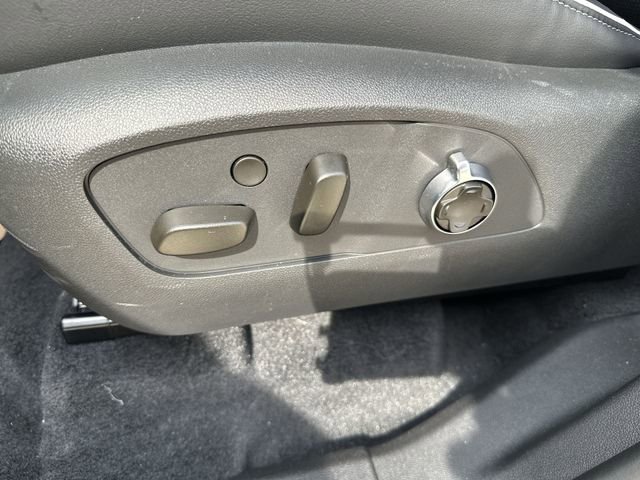 New 2026 Buick Enclave Avenir w/ Super Cruise Package AWD/4WD image 16