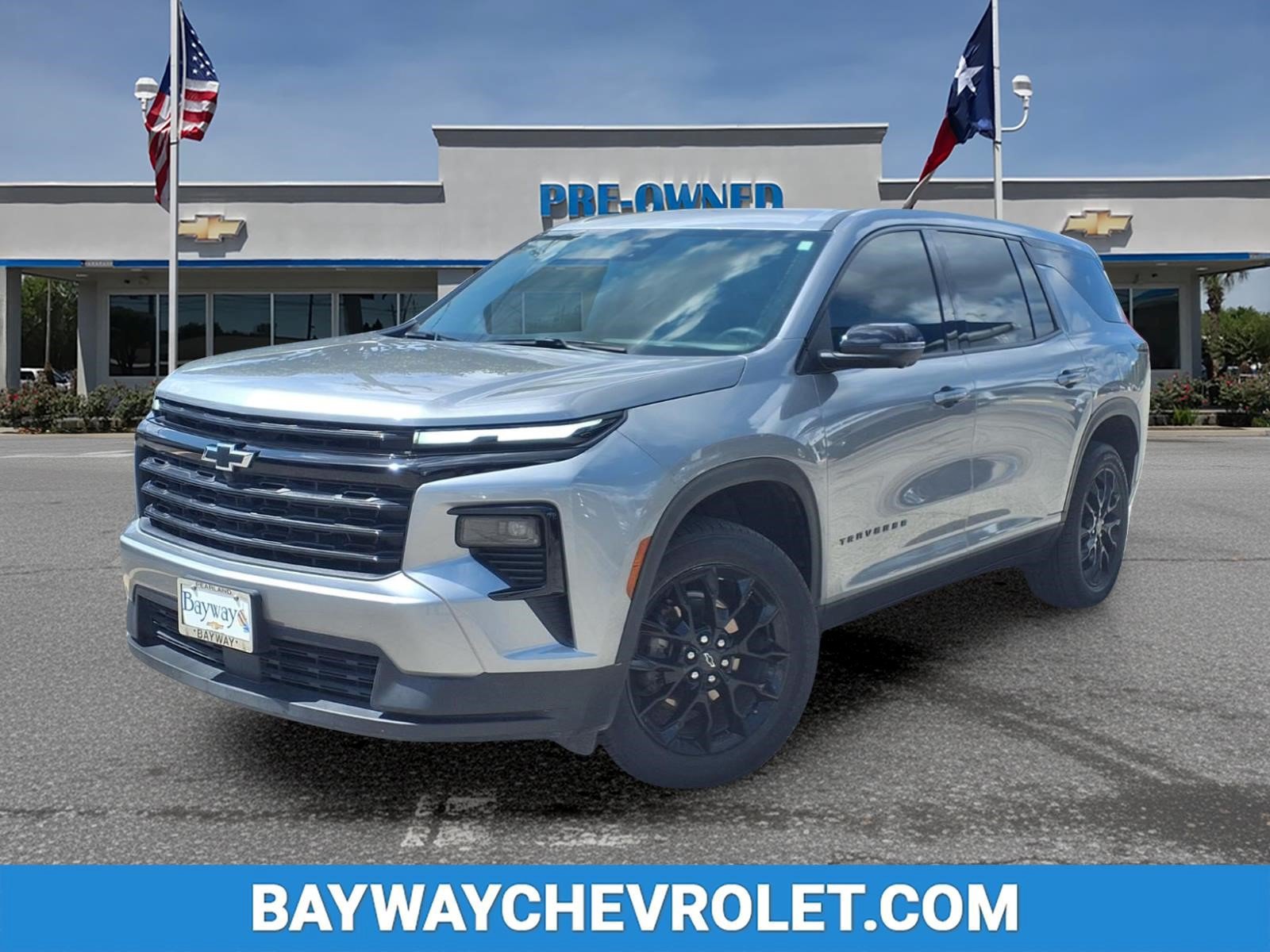 Certified 2024 Chevrolet Traverse LS w/ Midnight/Sport Edition FWD image 1