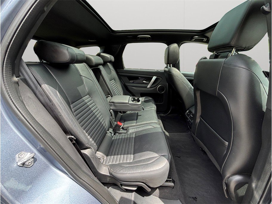 Used 2021 Land Rover Discovery Sport SE image 43
