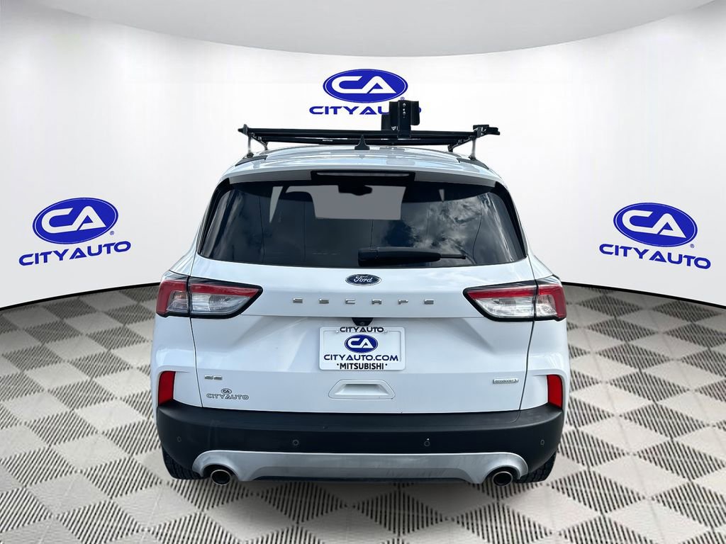 Used 2020 Ford Escape SE FWD image 5
