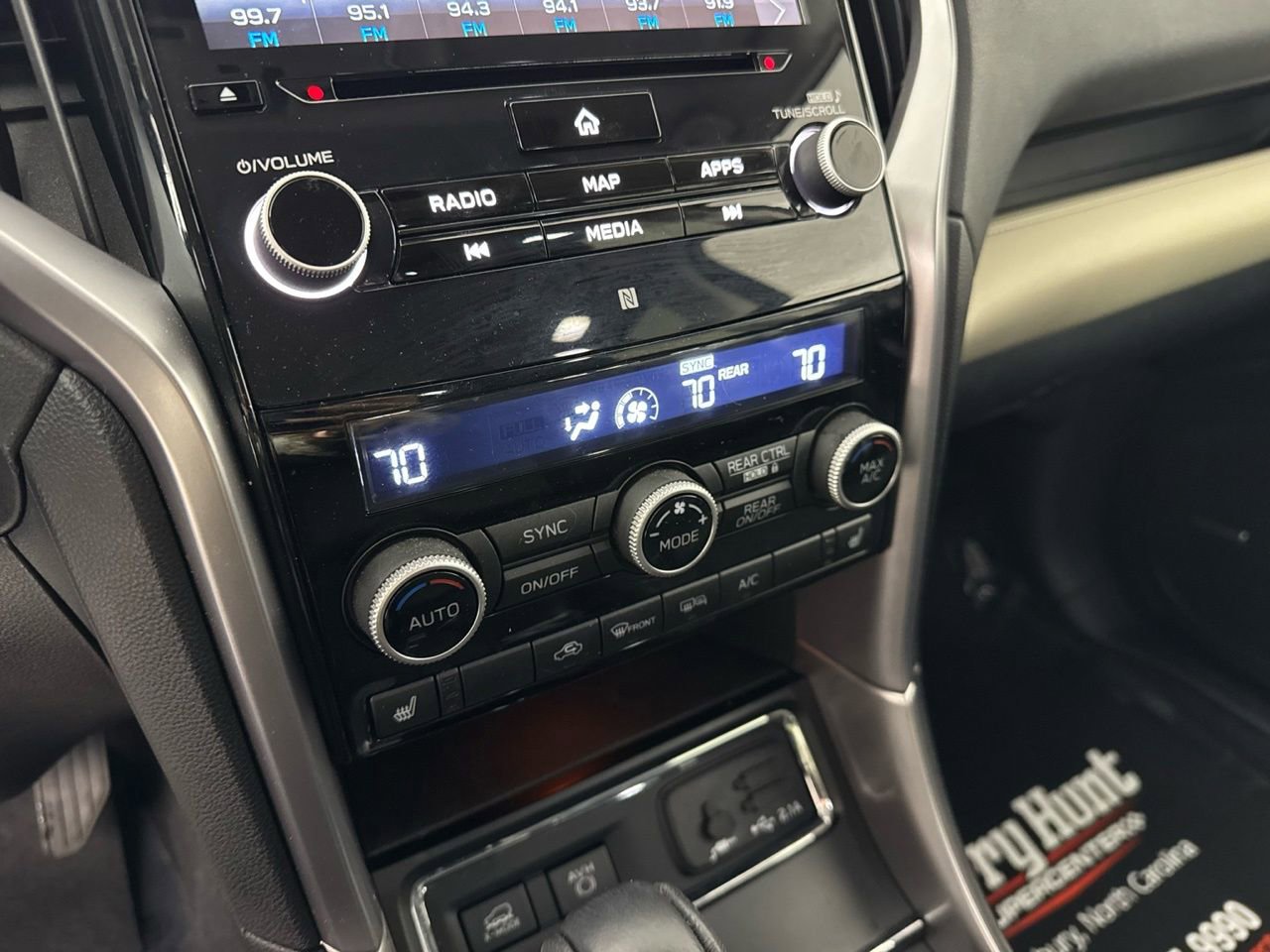 Used 2022 Subaru Ascent Limited w/ Technology Package image 22