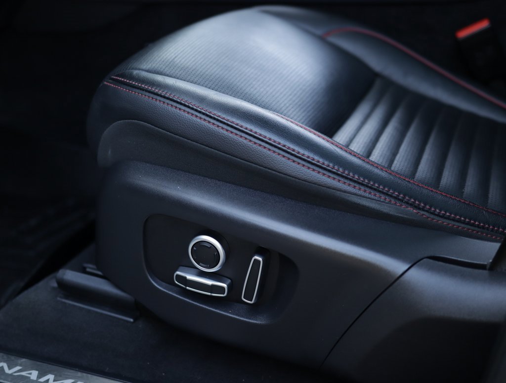 Used 2021 Land Rover Discovery Sport S R-Dynamic image 21