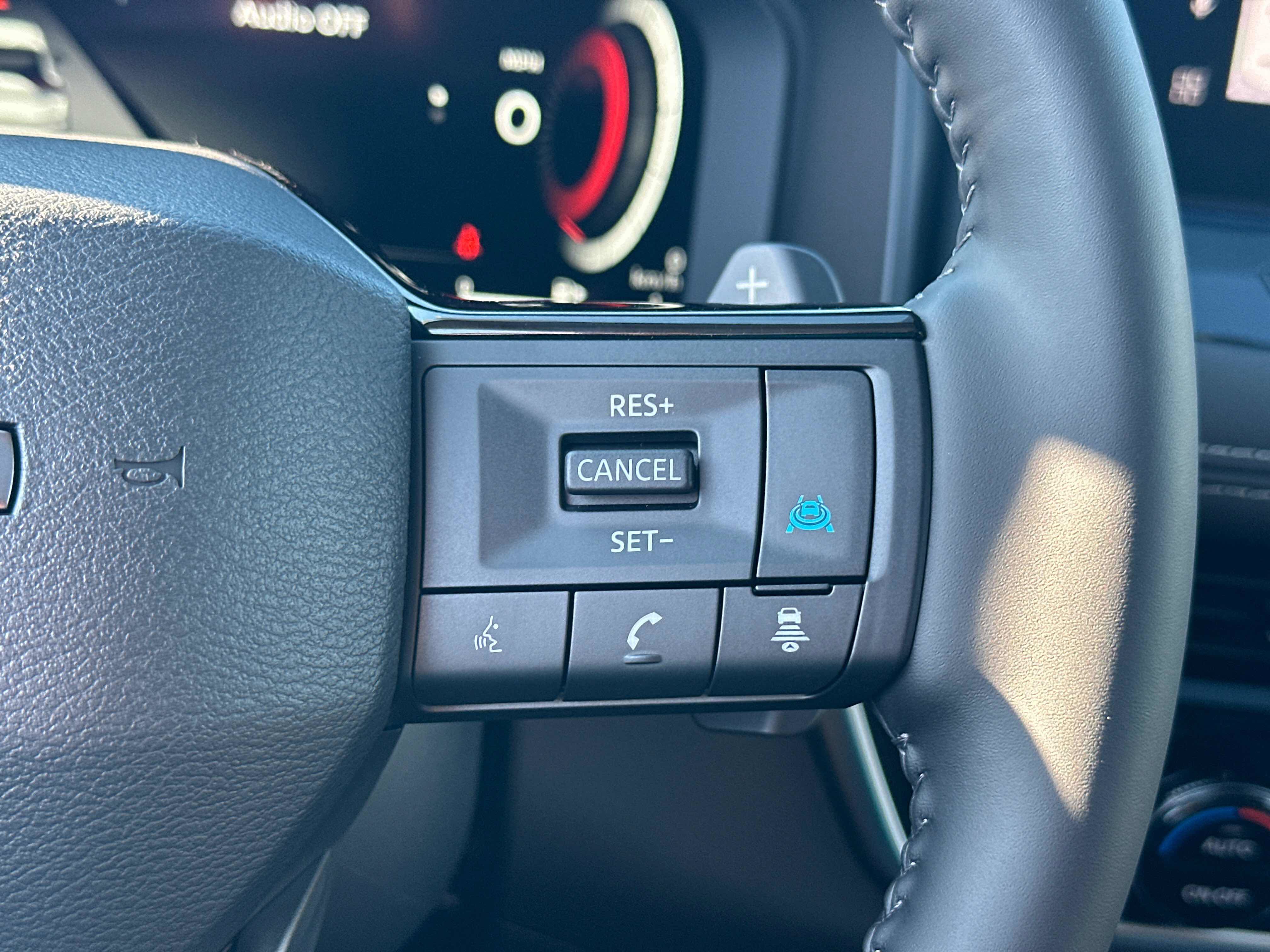 New 2026 Nissan Rogue Platinum AWD/4WD image 38