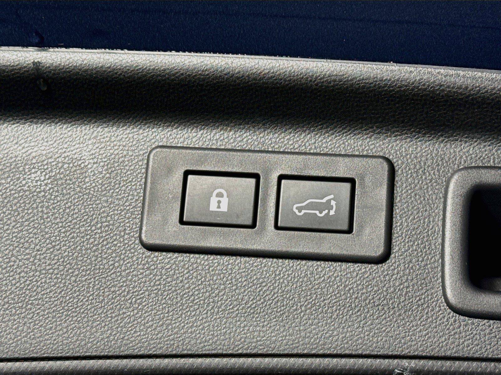 Used 2024 Subaru Forester Touring w/ Convenience Package AWD/4WD image 43