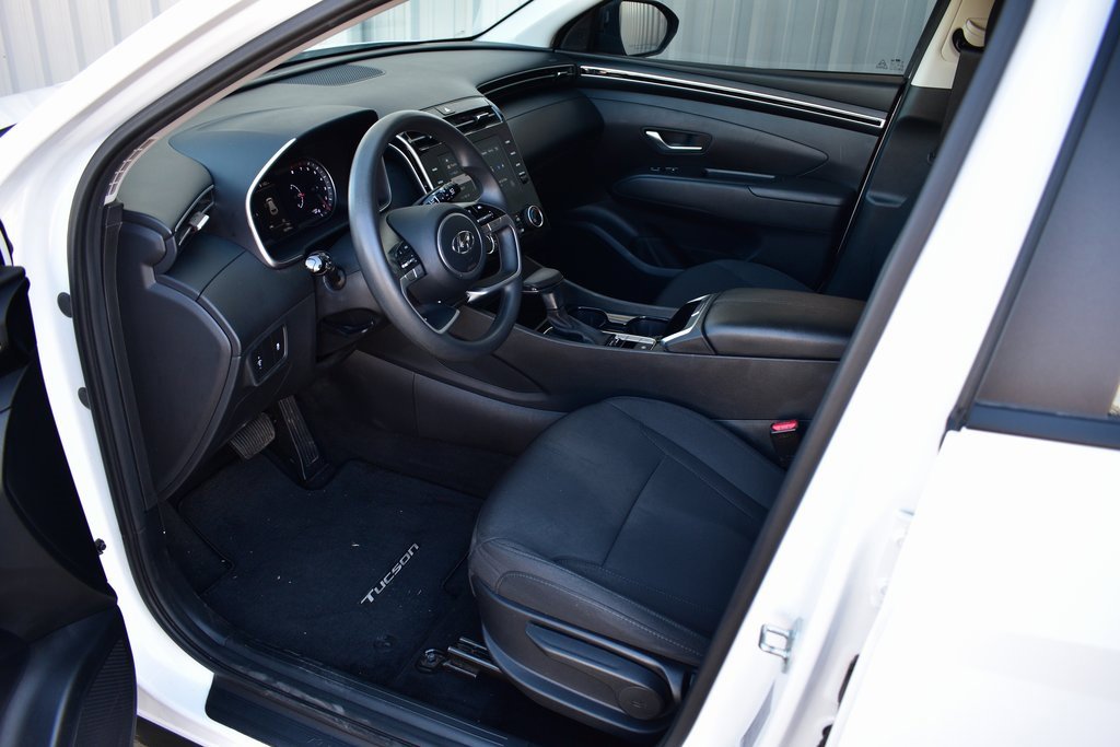 Used 2024 Hyundai Tucson SE image 14