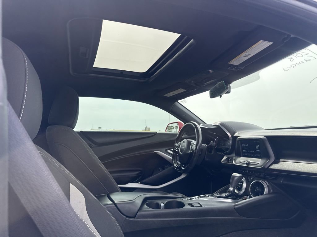 Used 2018 Chevrolet Camaro LT w/ RS Package image 12