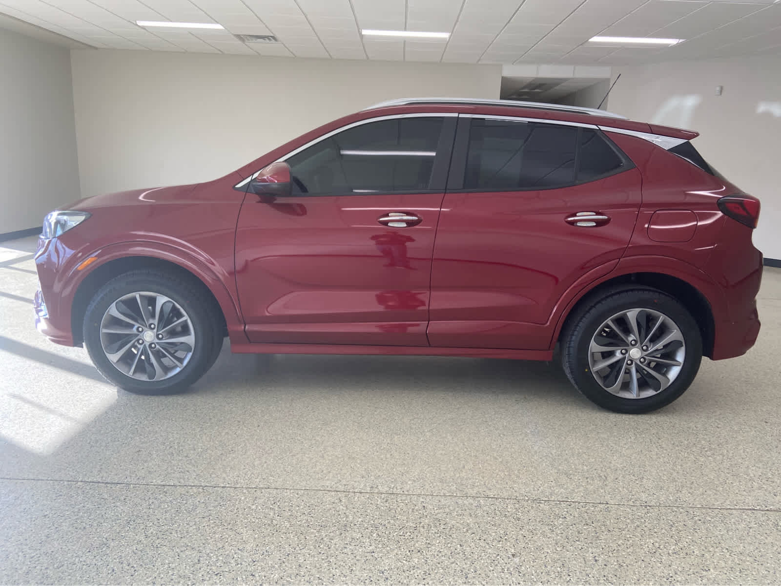 Used 2022 Buick Encore GX Select w/ Sport Touring Package image 9