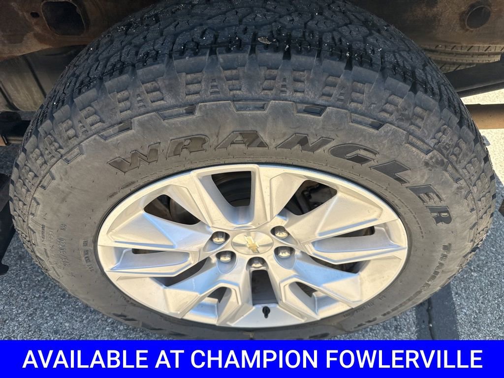Used 2021 Chevrolet Silverado 1500 Custom AWD/4WD image 9