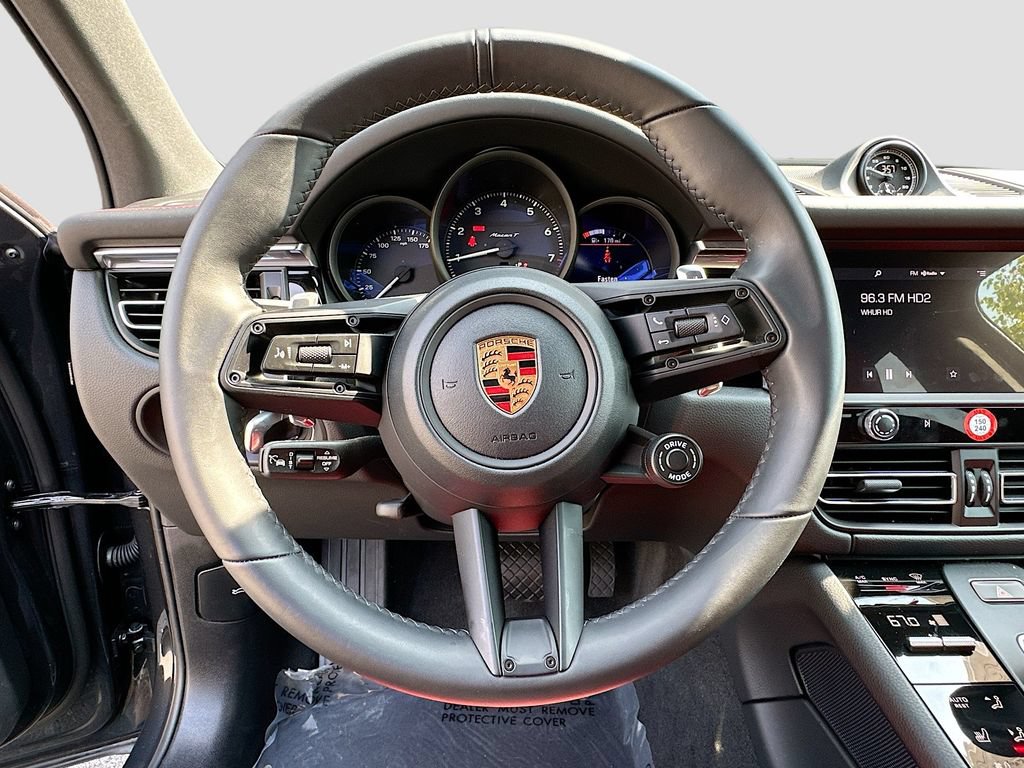 Certified 2026 Porsche Macan Turbo AWD/4WD image 12