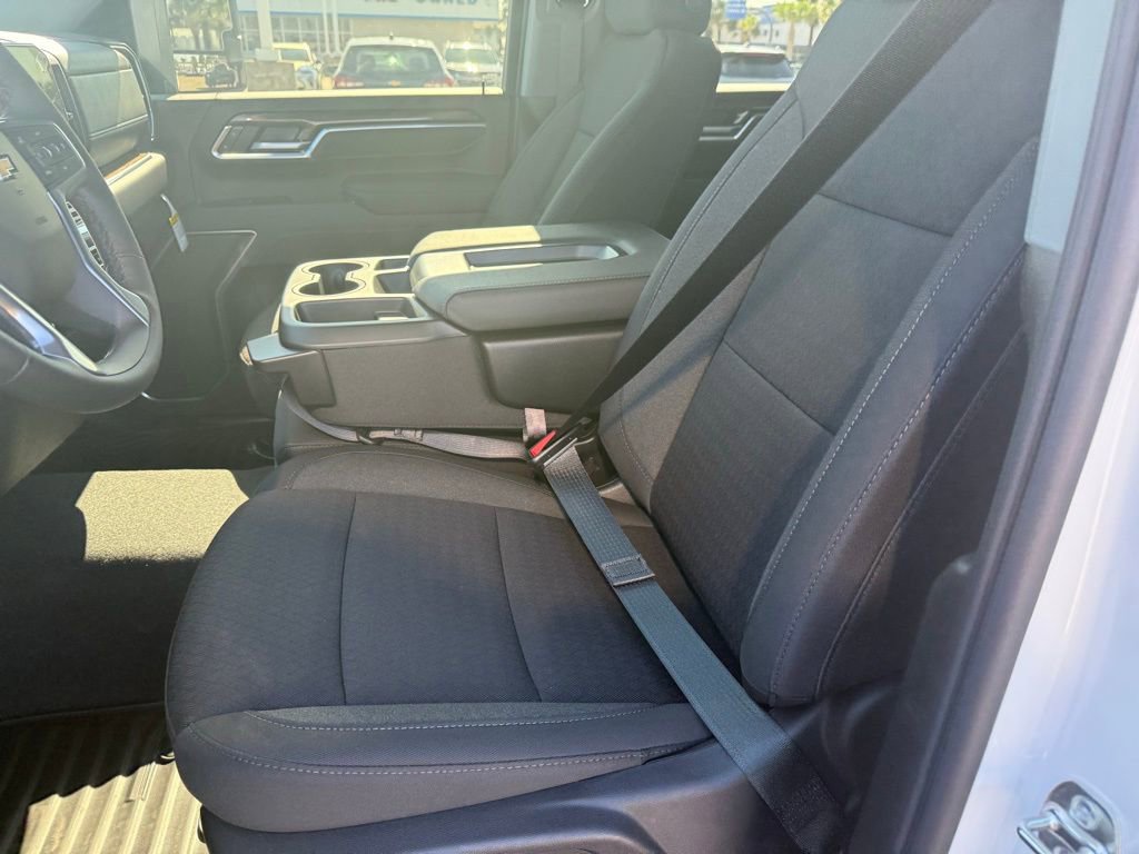 New 2026 Chevrolet Silverado 2500 LT w/ Z71 Chrome Sport Edition image 21