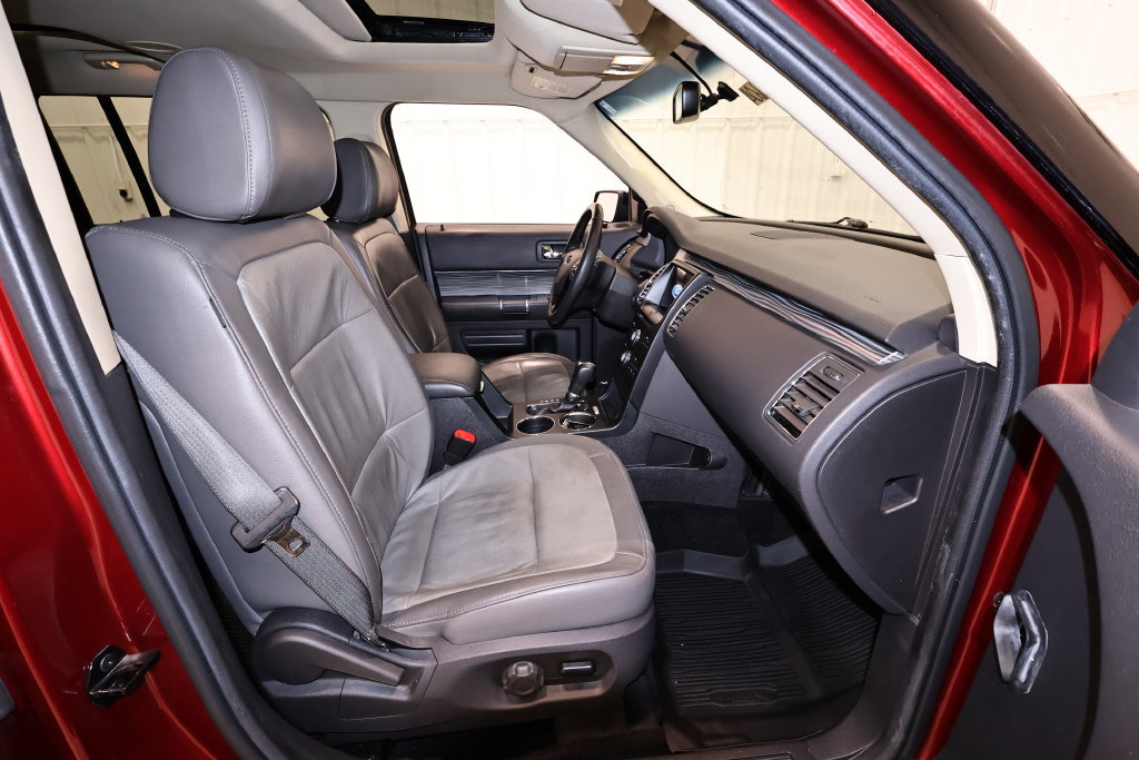 Used 2019 Ford Flex SEL w/ Equipment Group 202A AWD/4WD image 21