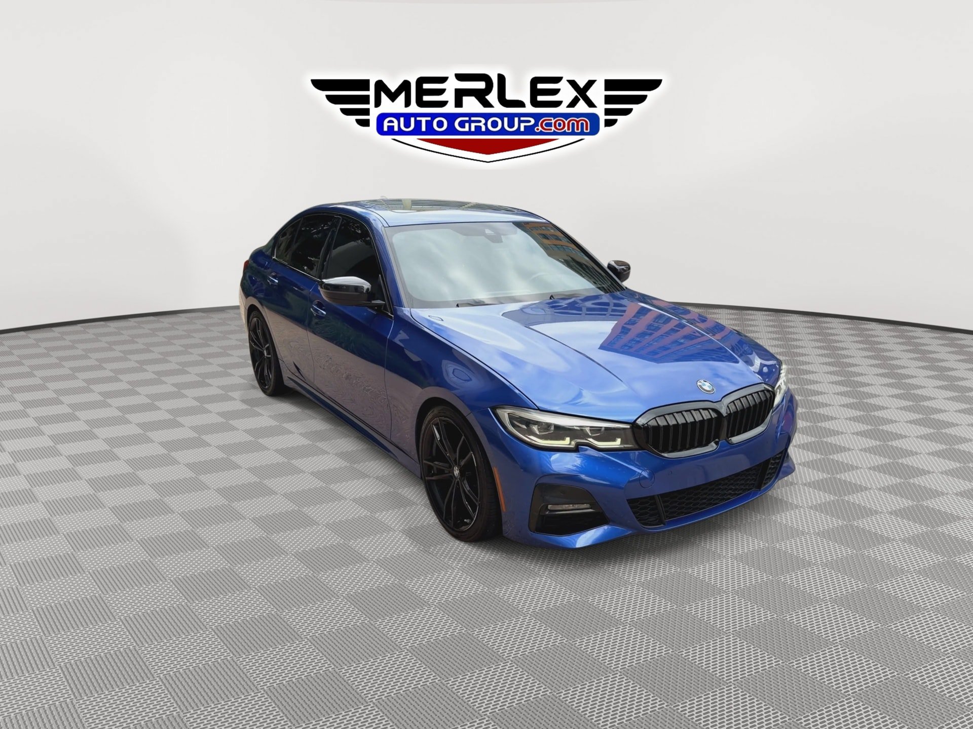 Used 2021 BMW 330i Sedan w/ M Sport Package RWD image 2