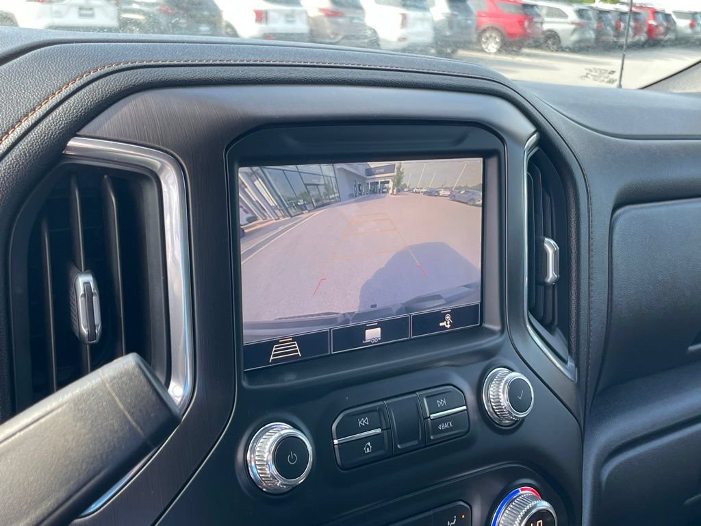 Used 2020 GMC Sierra 1500 AT4 w/ AT4 Premium Package AWD/4WD image 17