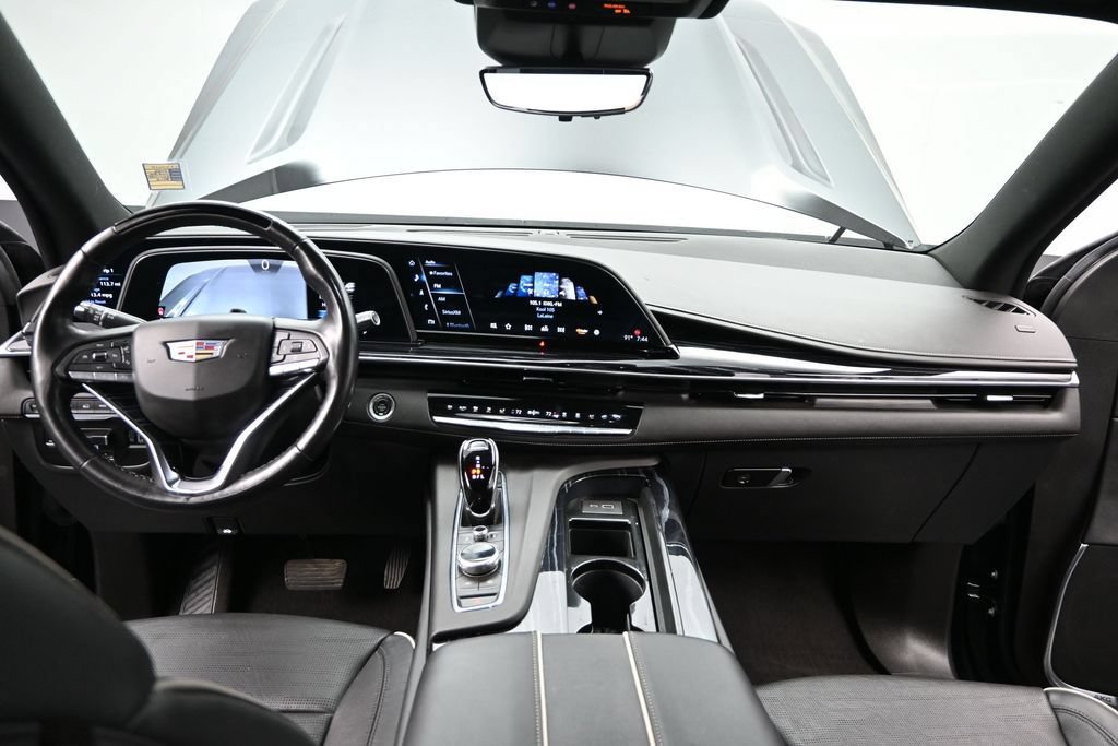 Certified 2022 Cadillac Escalade Sport w/ Touring Package AWD/4WD image 20