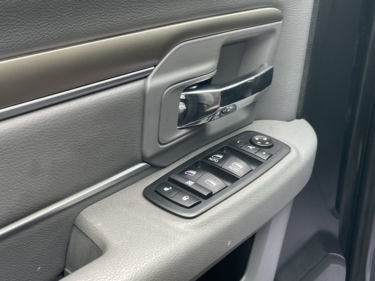 Used 2018 RAM 2500 Big Horn w/ Harvest Edition AWD/4WD image 29