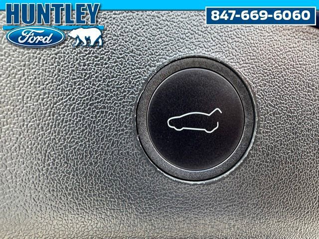 Used 2023 Tesla Model 3 Performance image 13