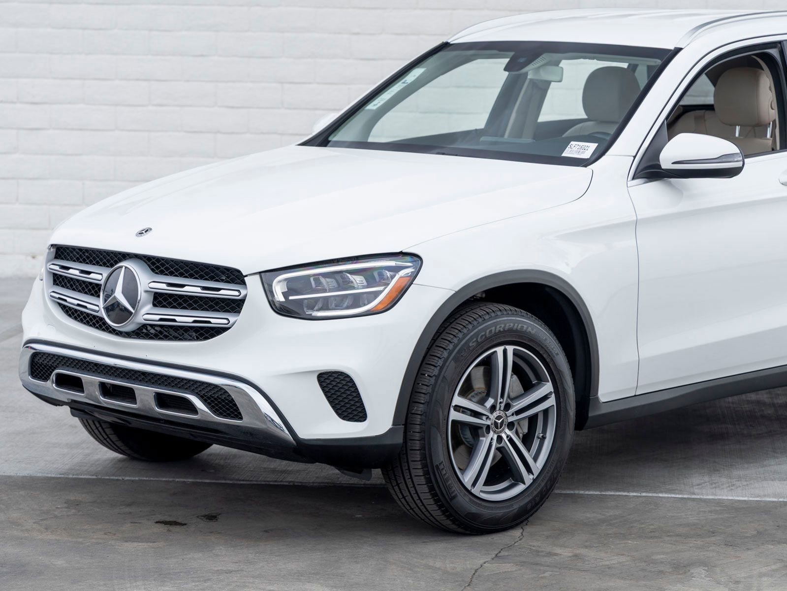 Used 2020 Mercedes-Benz GLC 300 4MATIC image 6