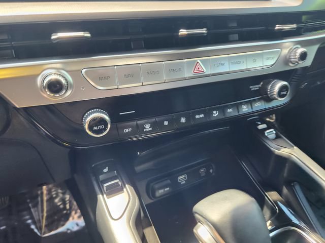 Used 2023 Kia Telluride S w/ S Sunroof Package AWD/4WD image 17