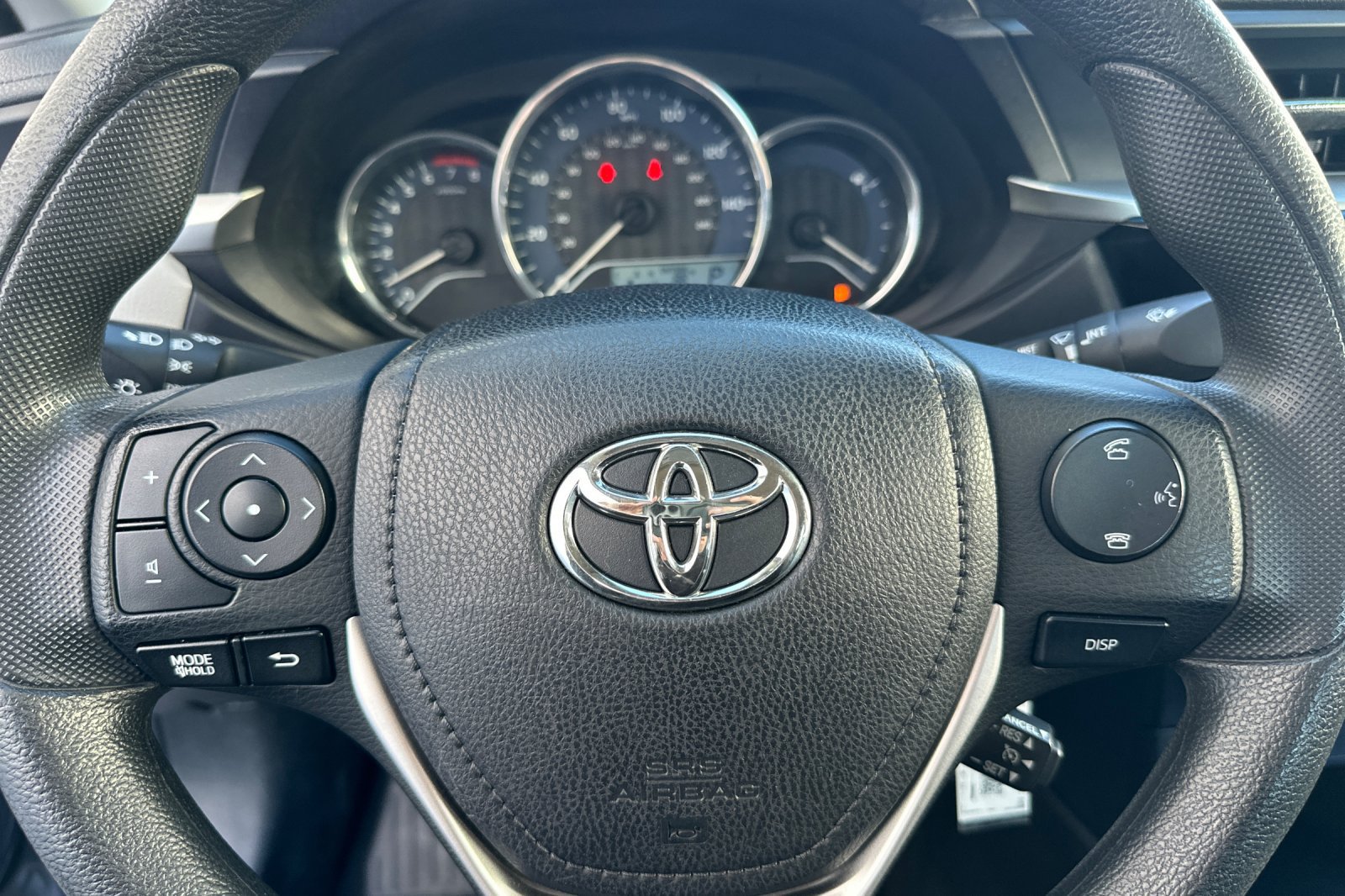 Used 2016 Toyota Corolla LE FWD image 26