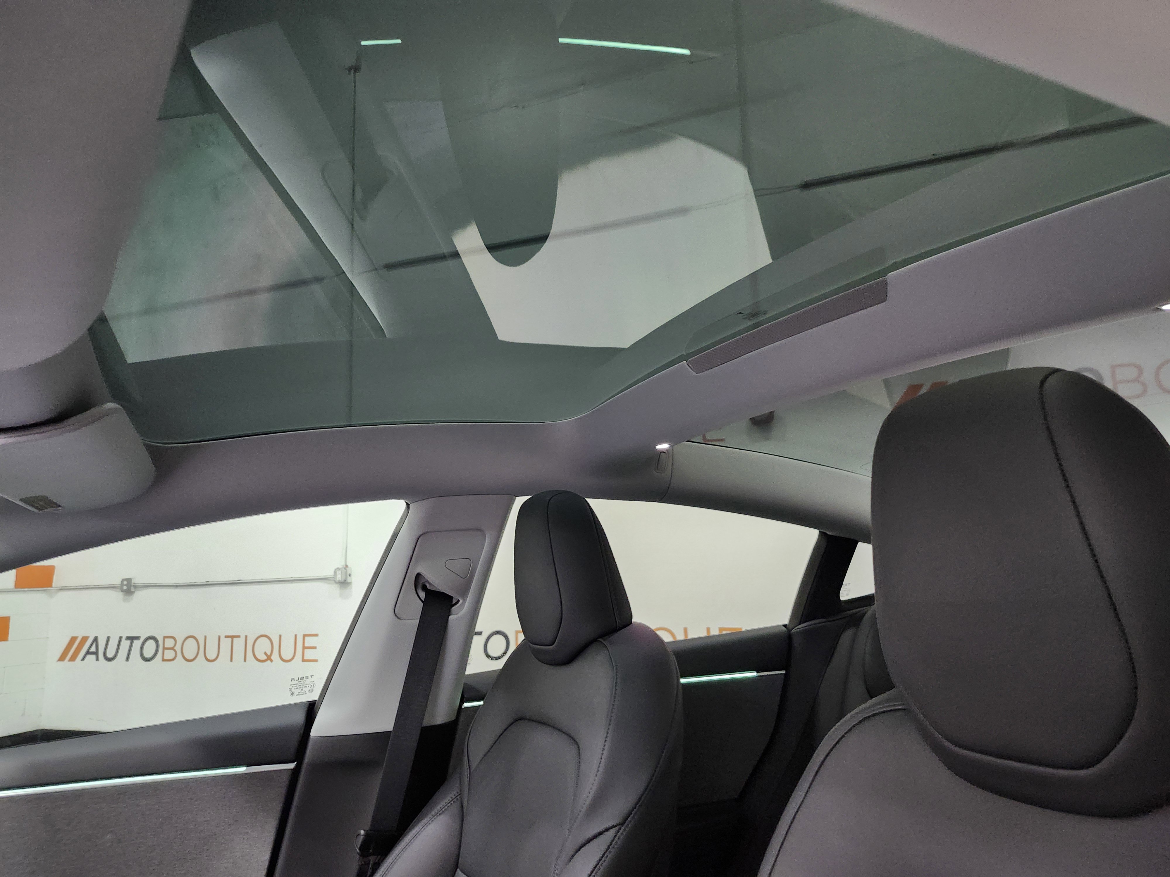 Used 2025 Tesla Model 3 Long Range image 19