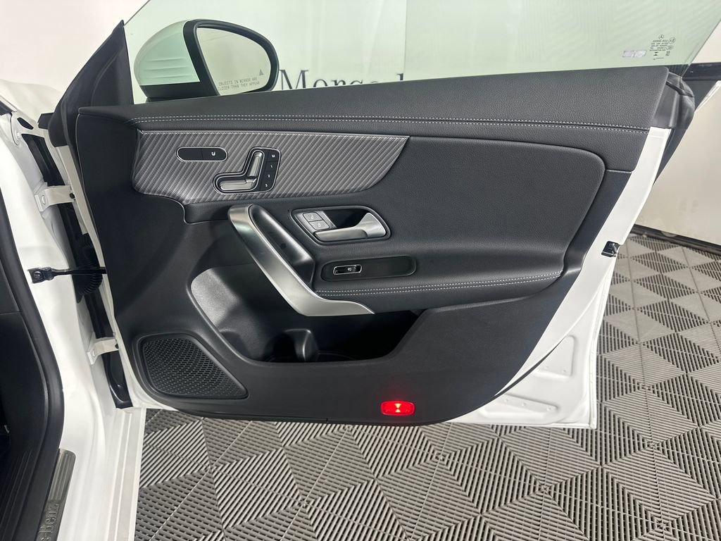 Certified 2026 Mercedes-Benz CLA 250 4MATIC image 15