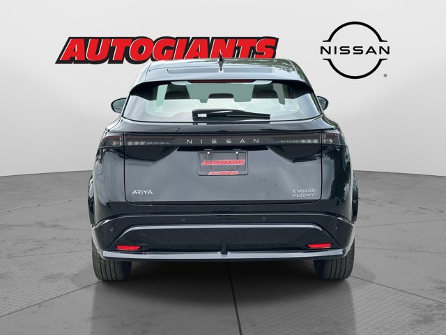 Used 2023 Nissan Ariya AWD image 4