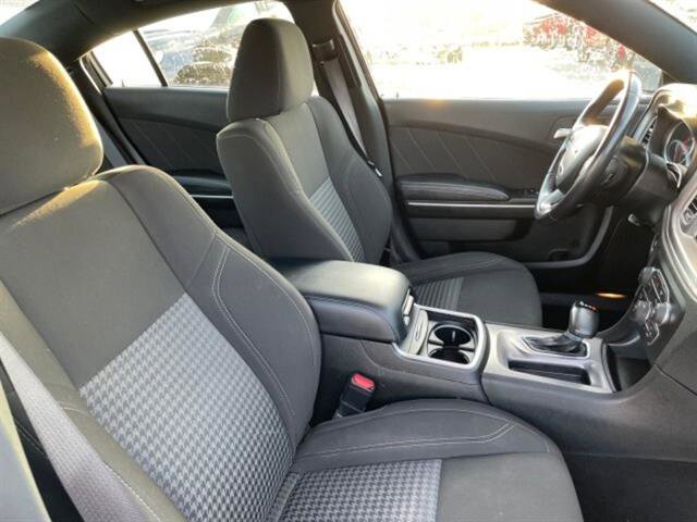 Used 2023 Dodge Charger SXT image 9
