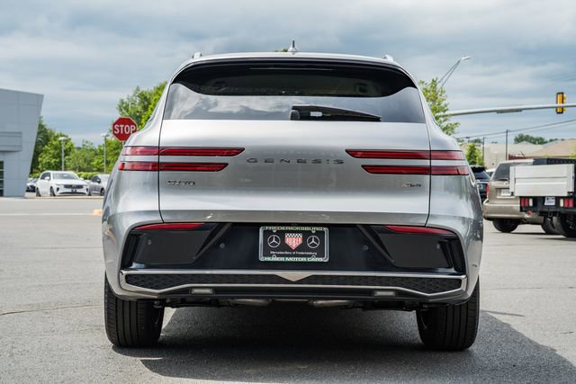 Used 2026 Genesis GV70 2.5T AWD/4WD image 6