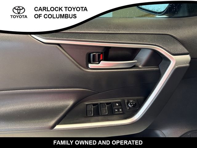 Used 2024 Toyota RAV4 XLE w/ Convenience Package image 11