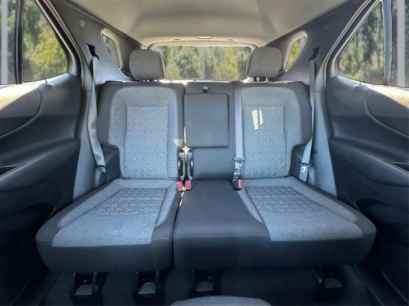 Used 2022 Chevrolet Equinox LT AWD/4WD image 15
