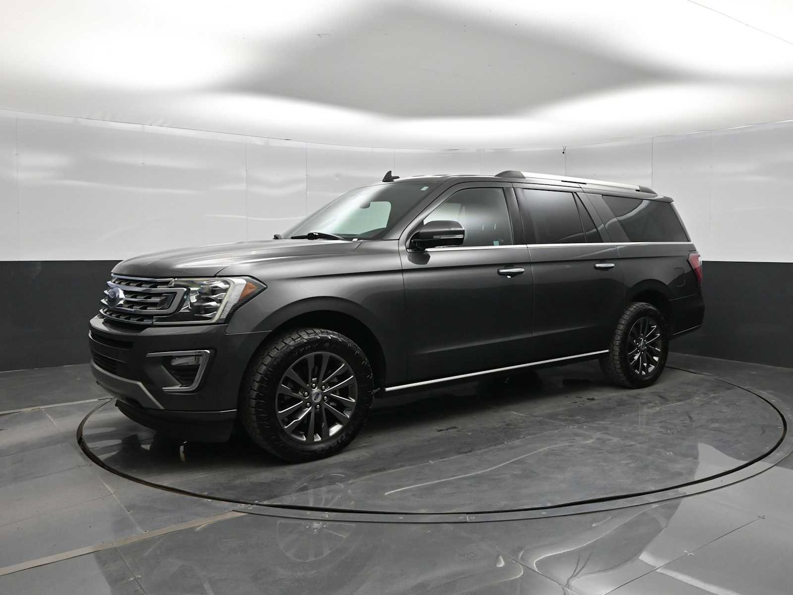 Used 2020 Ford Expedition Max Limited AWD/4WD image 4