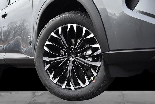 New 2026 Nissan Rogue SV image 3