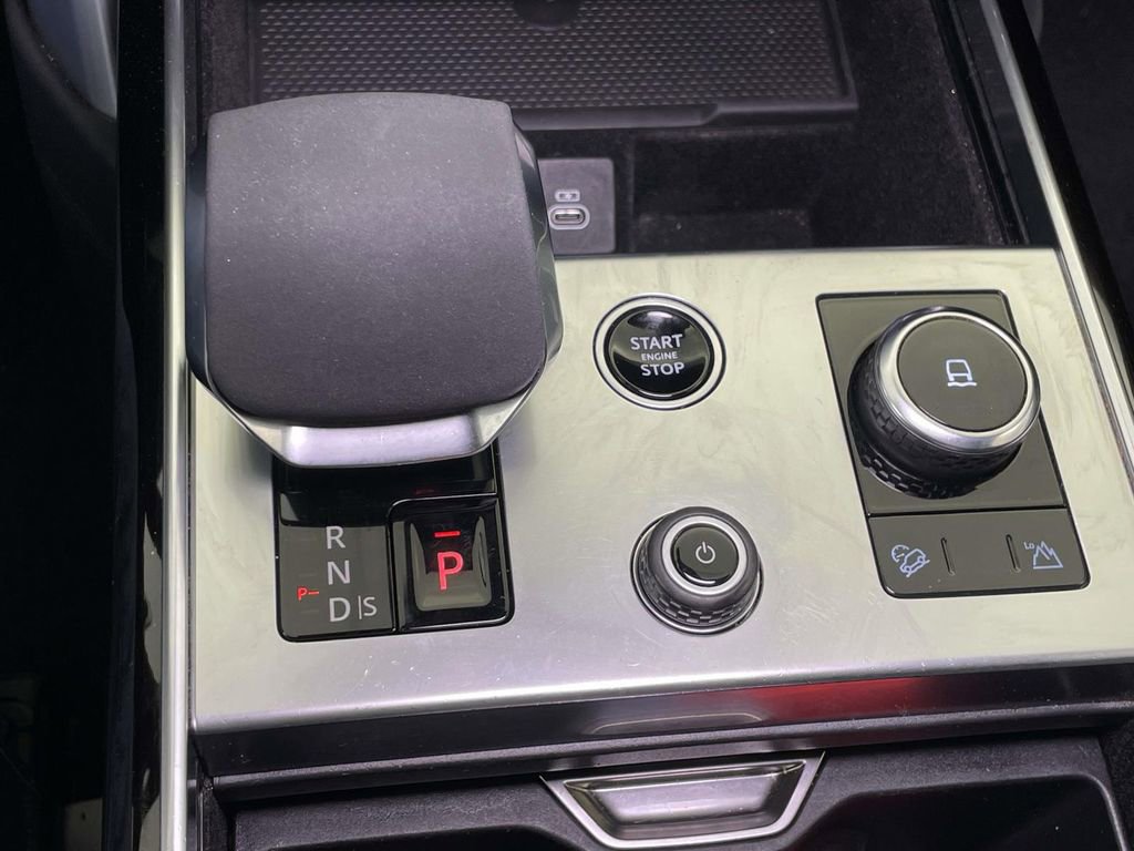 Used 2023 Land Rover Range Rover Autobiography AWD/4WD image 27