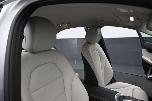 Used 2016 Mercedes-Benz C 300 4MATIC Sedan image 30