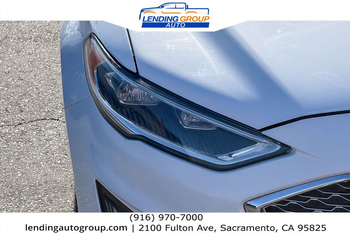 Used 2019 Ford Fusion Titanium FWD image 7