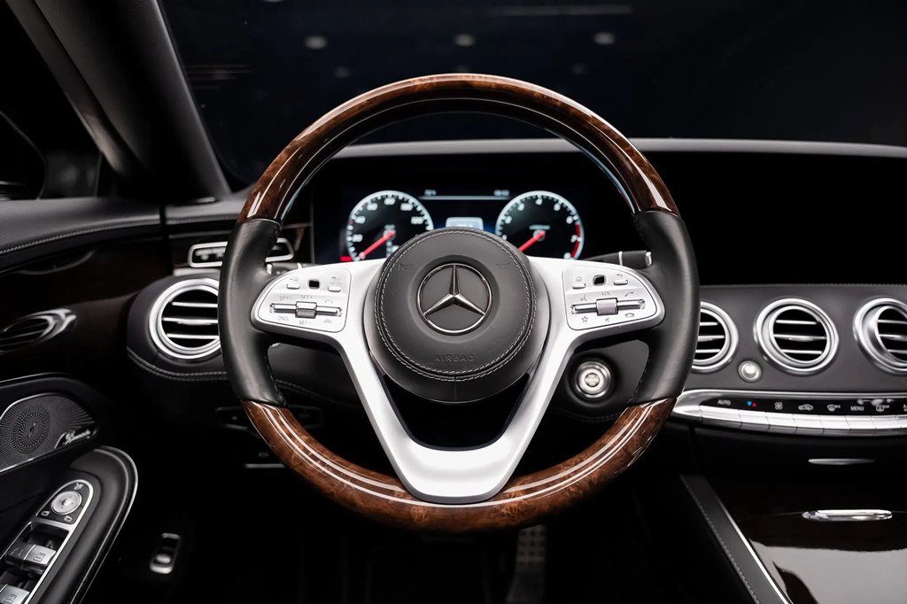 Used 2018 Mercedes-Benz S 560 Cabriolet image 32