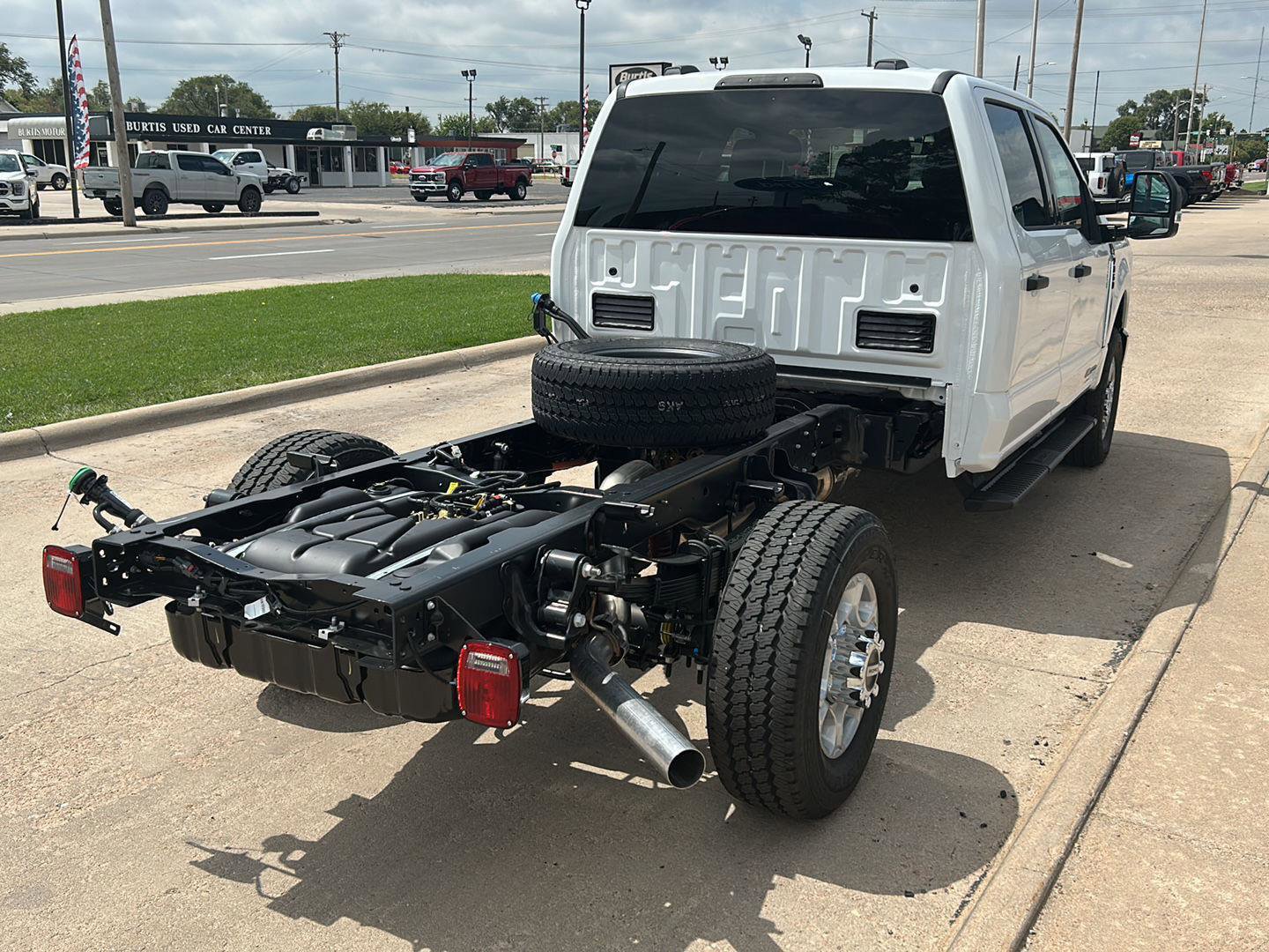 New 2026 Ford F350 XLT image 8