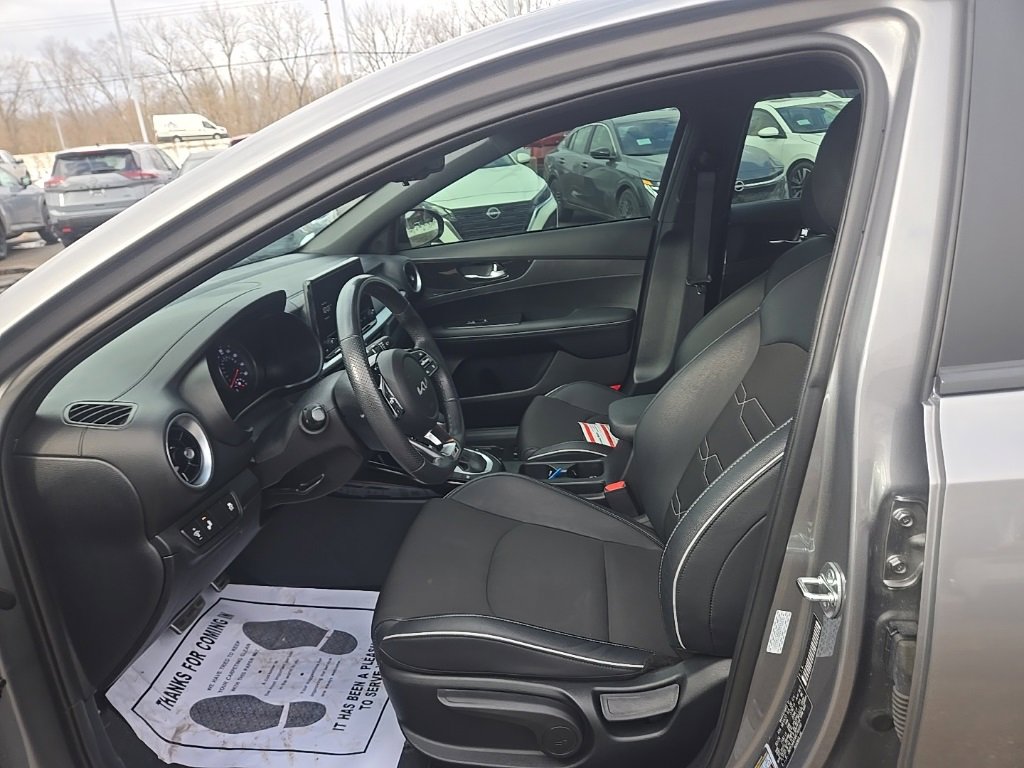 Used 2024 Kia Forte GT-Line image 9