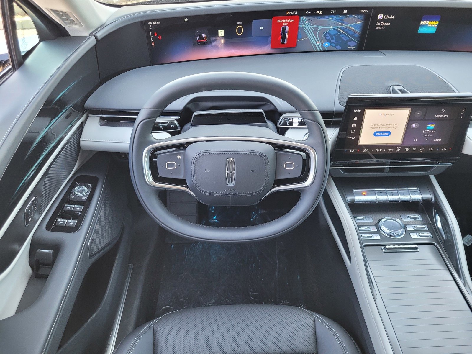 New 2025 Lincoln Nautilus Premier image 8