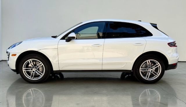 Used 2015 Porsche Macan S AWD/4WD image 3