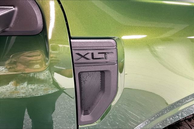 New 2025 Ford Maverick XLT w/ XLT Luxury Package image 10