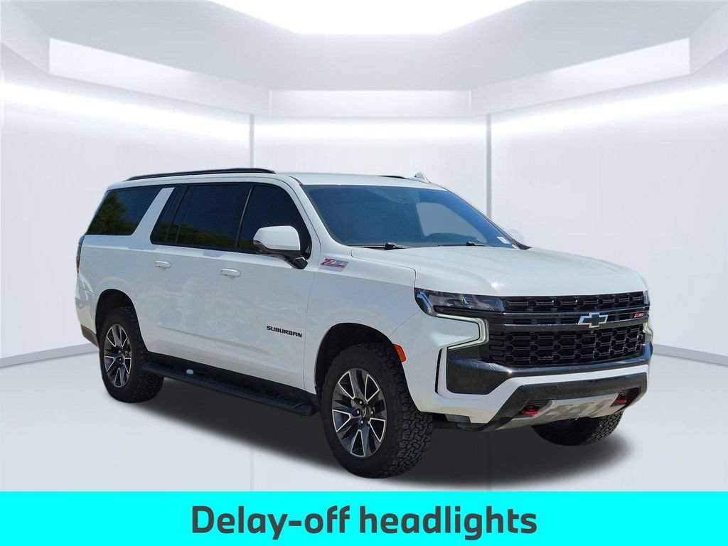 Used 2023 Chevrolet Suburban Z71 w/ Luxury Package AWD/4WD image 9