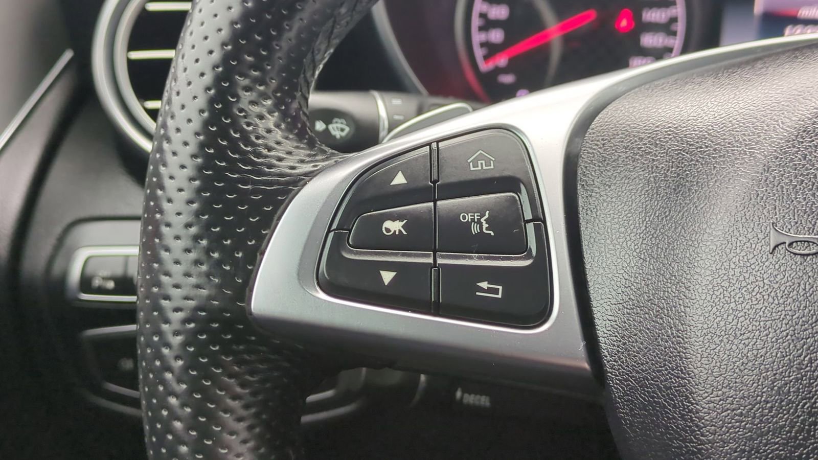 Used 2017 Mercedes-Benz GLC 43 AMG 4MATIC image 24