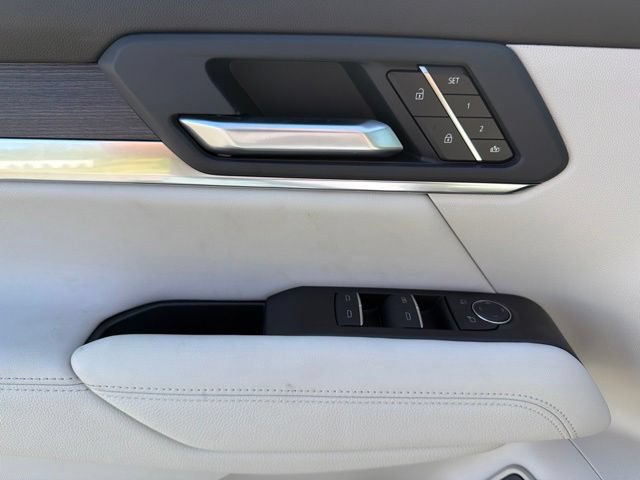 New 2027 GMC Terrain Denali w/ LPO, Floor Liner Package AWD/4WD image 15
