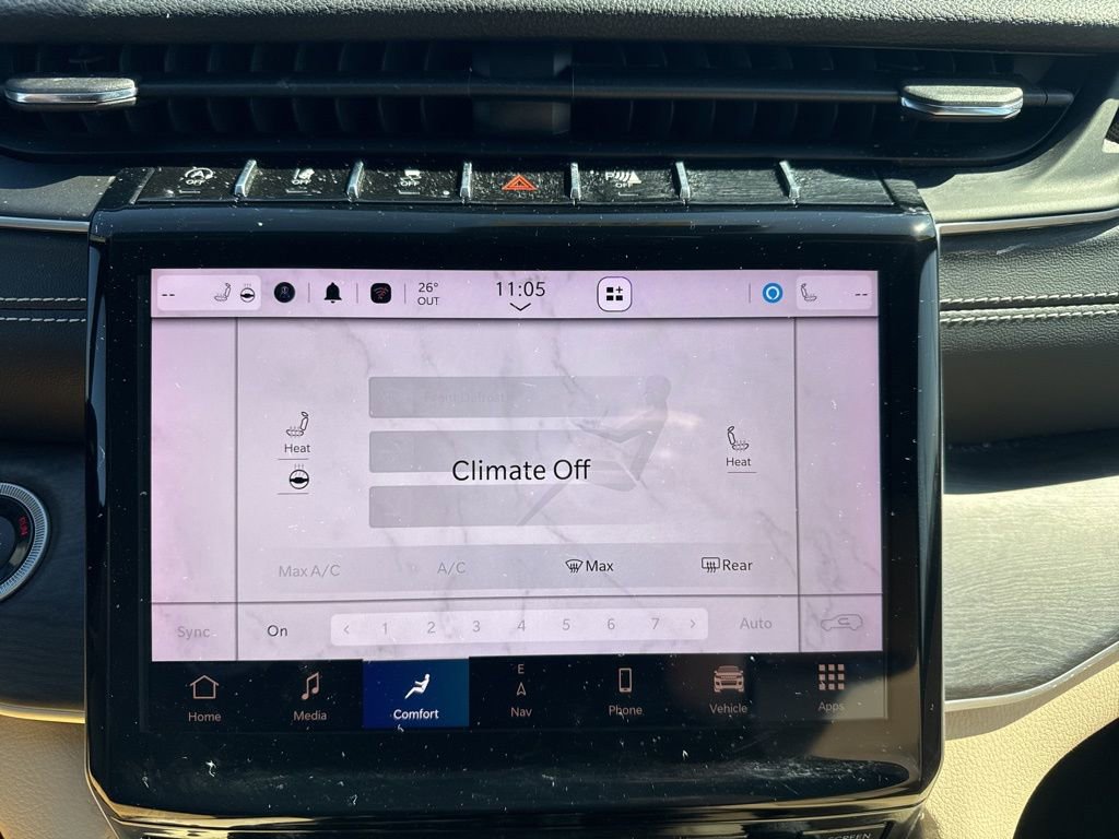 Used 2023 Jeep Grand Cherokee Limited image 26