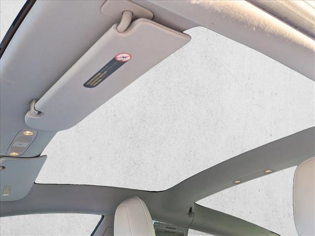 Used 2018 Tesla Model 3 Long Range image 18