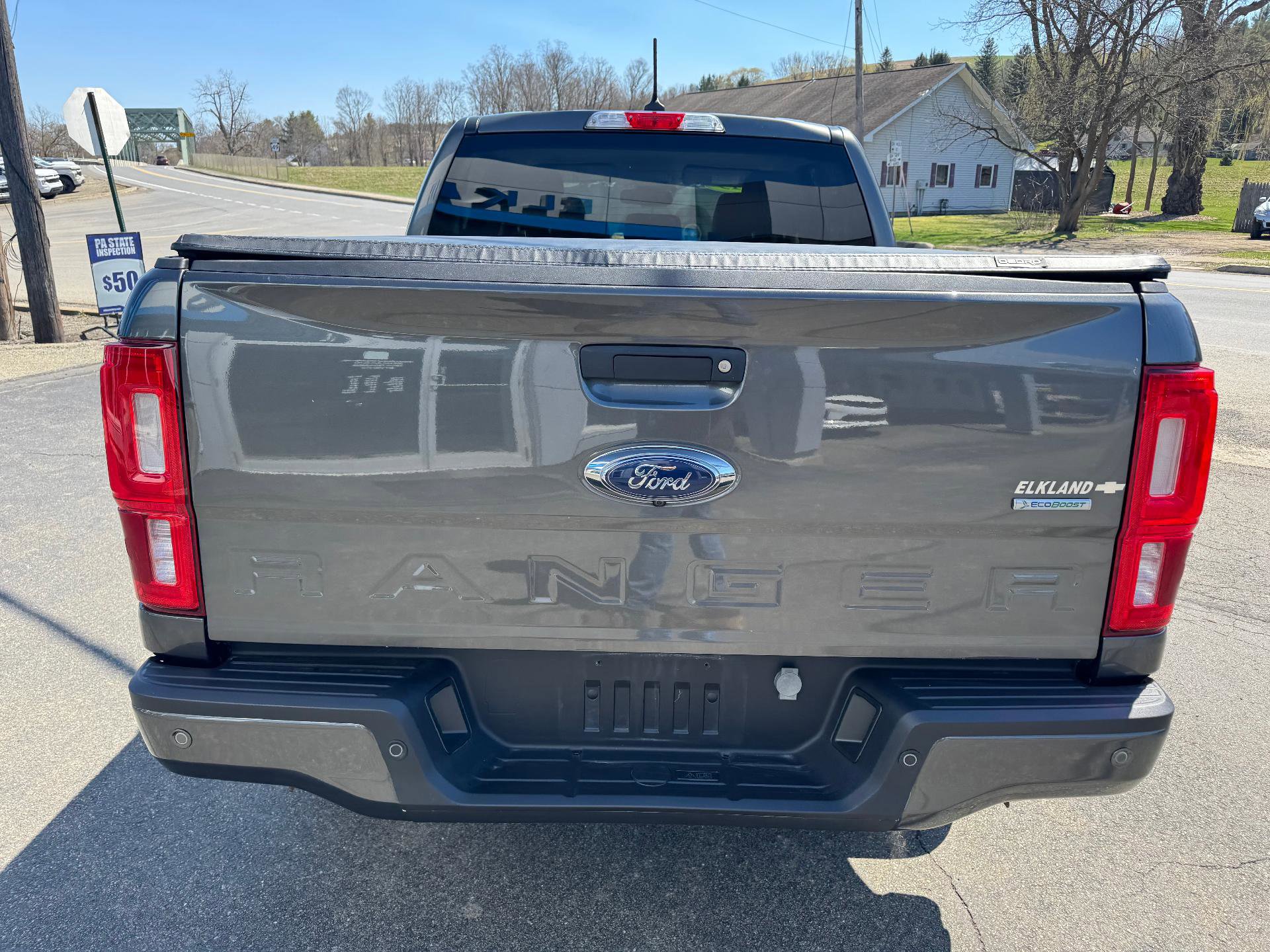 Used 2019 Ford Ranger XLT w/ Equipment Group 301A Mid AWD/4WD image 9