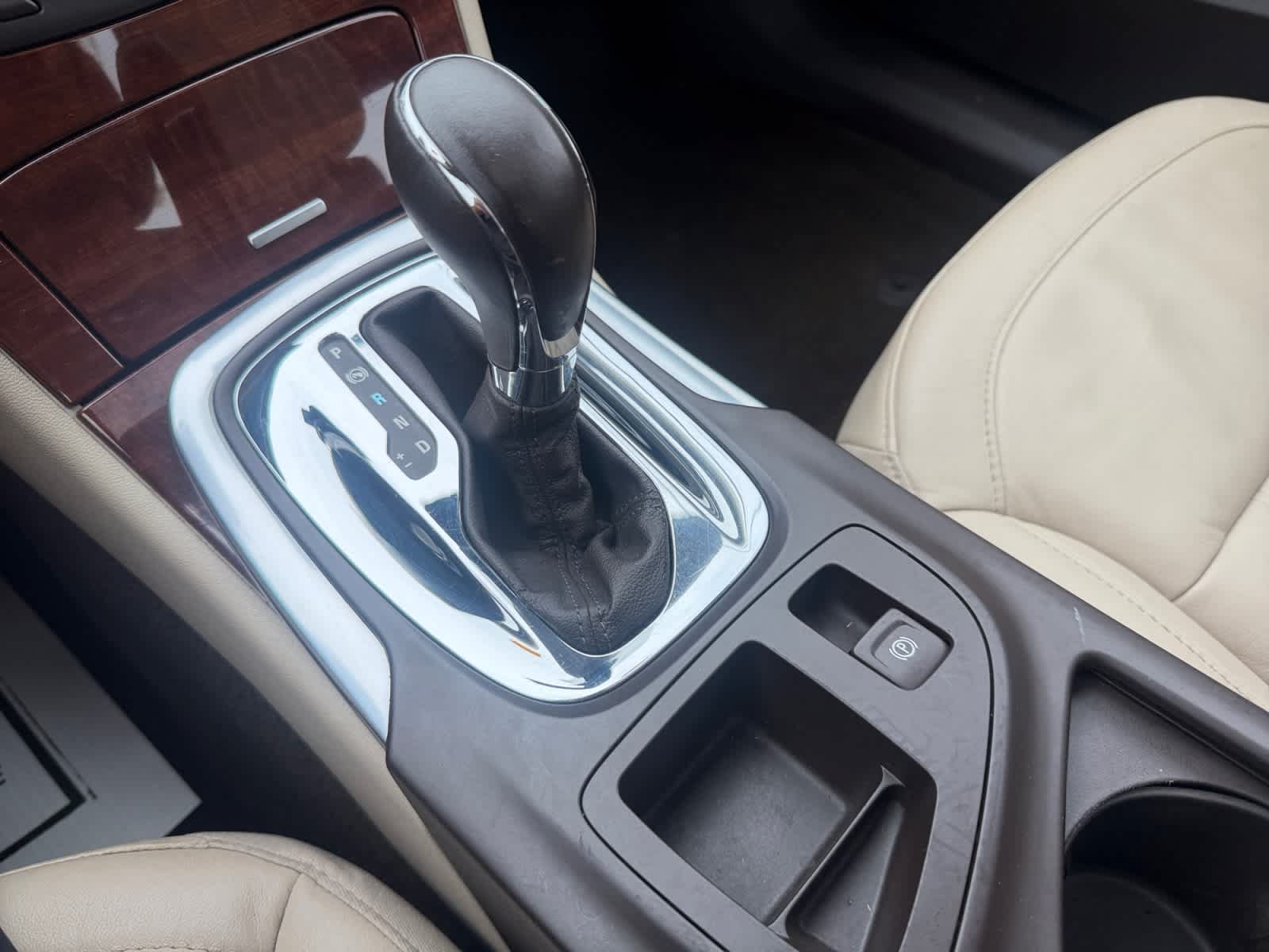 Used 2017 Buick Regal AWD image 29