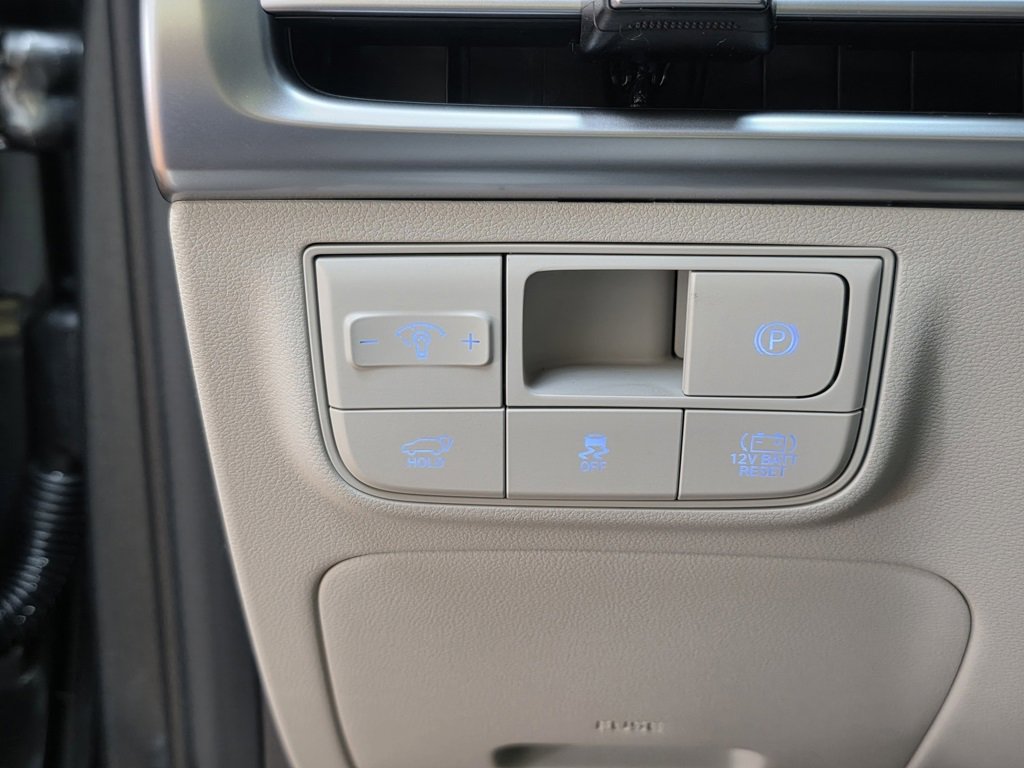 New 2026 Hyundai Tucson Limited w/ Tow & Go Package image 26