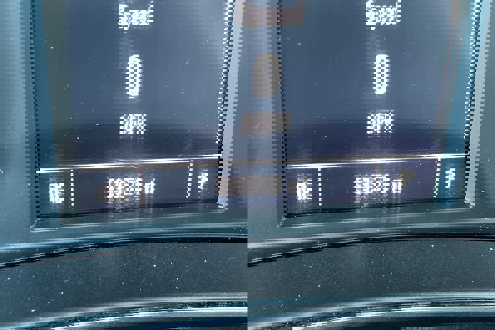 Used 2018 Chevrolet Cruze Premier FWD image 27